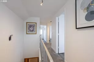 8912 SE Clay St, Portland, OR 97216 - Photo 26