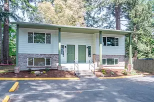 16935 NE Glisan St, Portland, OR 97230 - Photo 2