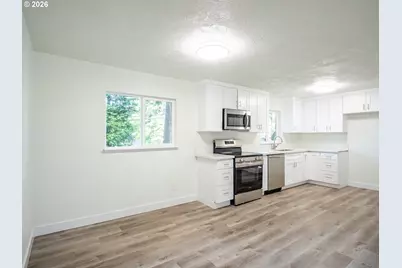 16935 NE Glisan St, Portland, OR 97230 - Photo 18