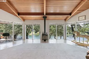 375 Acorn Dr, Roseburg, OR 97470 - Photo 16