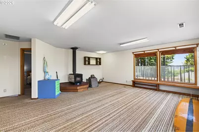 30013 Maple Dr, Rainier, OR 97048 - Photo 18