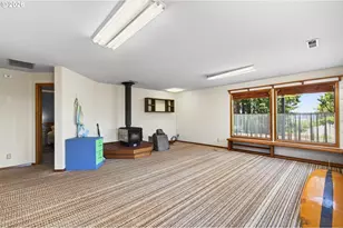 30013 Maple Dr, Rainier, OR 97048 - Photo 18