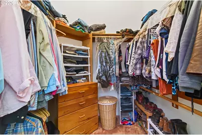 30013 Maple Dr, Rainier, OR 97048 - Photo 14