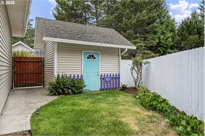 2218 Willow Loop, Florence, OR 97439 - Photo 10