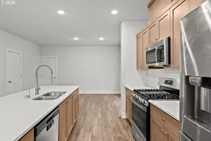 15215 NW Orchid St, Portland, OR 97229 - Photo 8