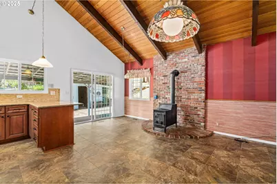 37276 Camp Creek Rd, Springfield, OR 97478 - Photo 8