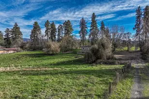 2739 Wyeast Rd, Hood River, OR 97031 - Photo 1