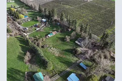 2739 Wyeast Rd, Hood River, OR 97031 - Photo 8
