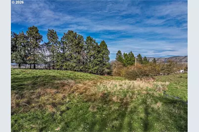 2739 Wyeast Rd, Hood River, OR 97031 - Photo 6