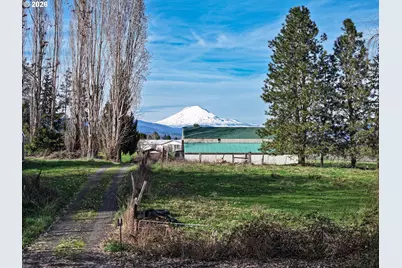 2739 Wyeast Rd, Hood River, OR 97031 - Photo 4