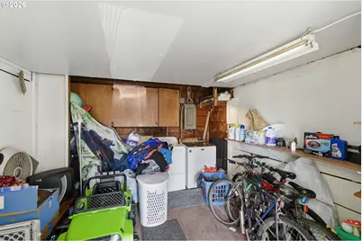 1707 Grant St, North Bend, OR 97459 - Photo 38