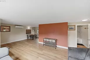 1707 Grant St, North Bend, OR 97459 - Photo 12