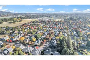 996 E Rork Ct, Newberg, OR 97132 - Photo 42