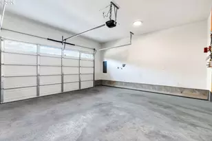 996 E Rork Ct, Newberg, OR 97132 - Photo 40