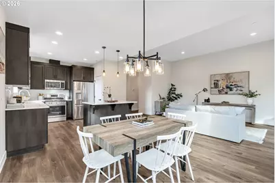 996 E Rork Ct, Newberg, OR 97132 - Photo 14