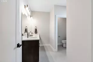 996 E Rork Ct, Newberg, OR 97132 - Photo 28