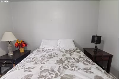 993 Salmon Ave, Coos Bay, OR 97420 - Photo 26