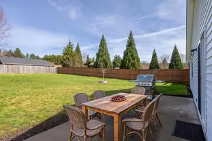 304 E Wilson St, Yacolt, WA 98675 - Photo 30