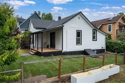 7028 N Saint Louis Ave, Portland, OR 97203 - Photo 34