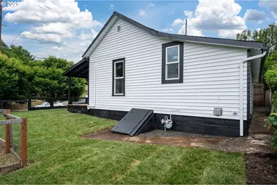 7028 N Saint Louis Ave, Portland, OR 97203 - Photo 32