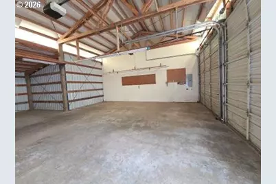 92094 Cape Arago Hwy S, Coos Bay, OR 97420 - Photo 32