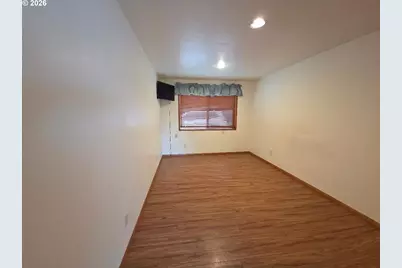 92094 Cape Arago Hwy S, Coos Bay, OR 97420 - Photo 16