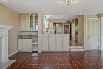 7803 SE Evergreen Hwy, Vancouver, WA 98664 - Photo 12
