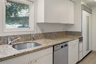 7803 SE Evergreen Hwy, Vancouver, WA 98664 - Photo 14