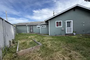 515 Pacific Ave, Brookings, OR 97415 - Photo 40