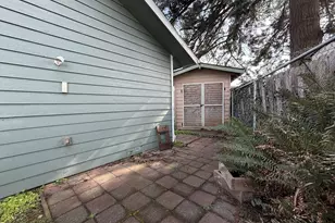 515 Pacific Ave, Brookings, OR 97415 - Photo 38