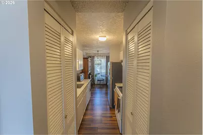 3383 NE 162nd Ave, Portland, OR 97230 - Photo 4