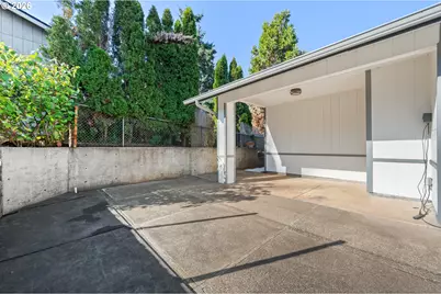 421 S 70th Pl, Springfield, OR 97478 - Photo 32