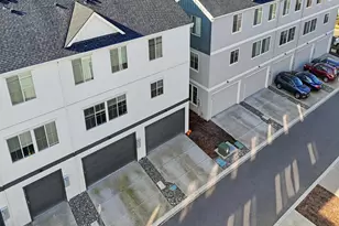 3382 SE Brookwood Ave, Hillsboro, OR 97123 - Photo 20