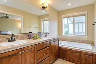 28811 SW Costa Circle, Wilsonville, OR 97070 - Photo 18