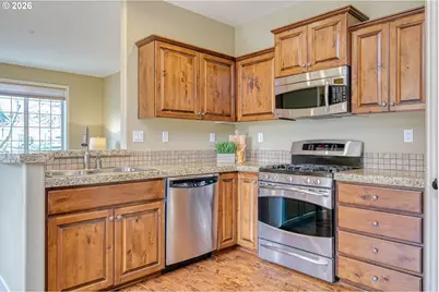 28811 SW Costa Cir, Wilsonville, OR 97070 - Photo 12