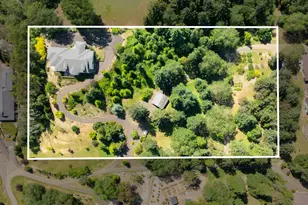 462 Lillian Ln, Roseburg, OR 97471 - Photo 14
