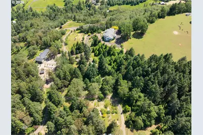 462 Lillian Ln, Roseburg, OR 97471 - Photo 16