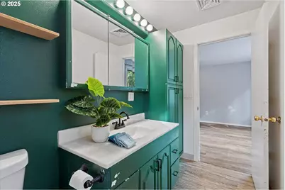 665 SE Indian Trail Ave, Depoe Bay, OR 97341 - Photo 32