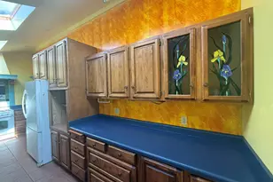 573 S 12th St, Coos Bay, OR 97420 - Photo 6