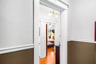 2109 NW Irving St, Portland, OR 97210 - Photo 22