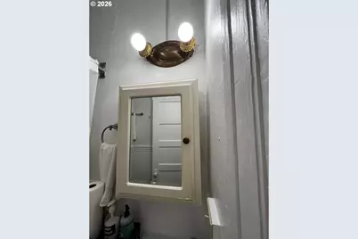 2109 NW Irving St #101, Portland, OR 97210 - Photo 20