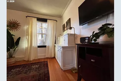 2109 NW Irving St #101, Portland, OR 97210 - Photo 16