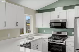 7425 5th St SE, Turner, OR 97392 - Photo 8