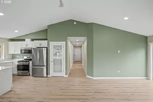 7425 5th St SE, Turner, OR 97392 - Photo 12