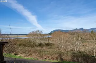 107 Hemlock St, Wheeler, OR 97147 - Photo 8