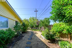 783 Howard Ave, Eugene, OR 97404 - Photo 36