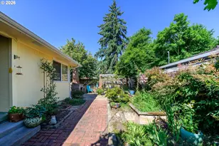 783 Howard Ave, Eugene, OR 97404 - Photo 6