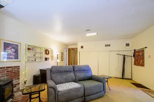 783 Howard Ave, Eugene, OR 97404 - Photo 12