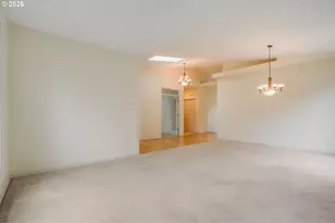 5604 NW 146th Ave, Portland, OR 97229 - Photo 8