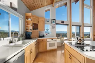 997 Burnt Ridge Rd, Onalaska, WA 98570 - Photo 16